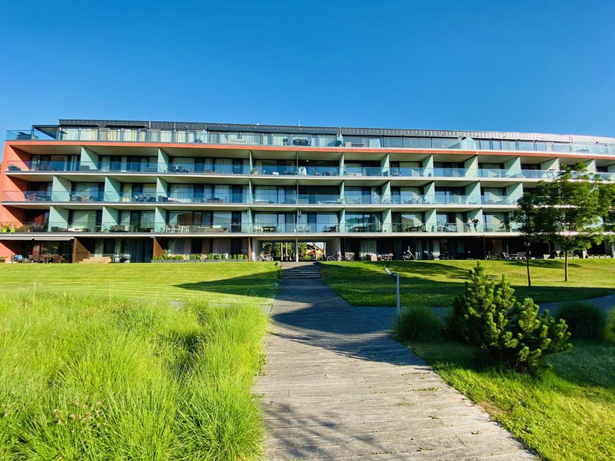 Bl Lakeside Apartman Balatonlelle Exterior foto