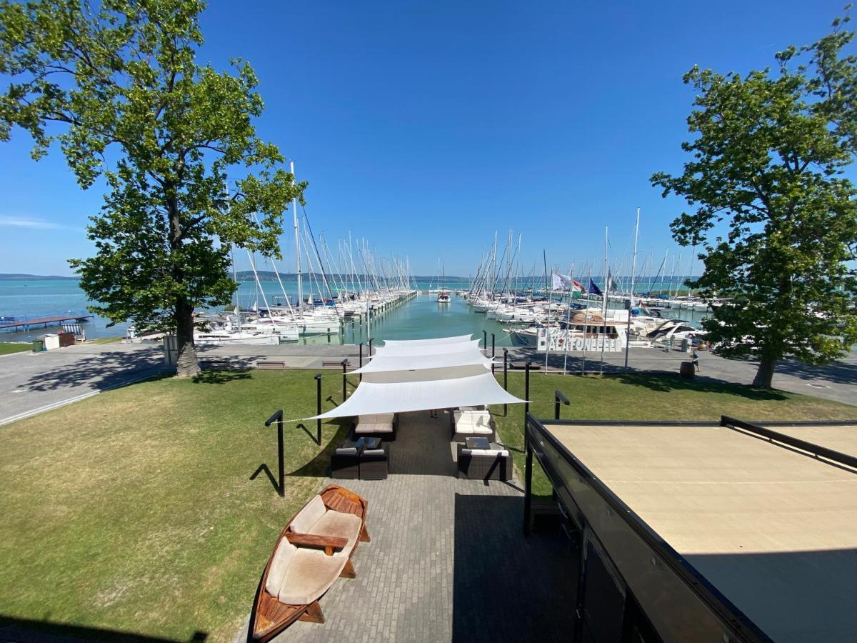 Bl Lakeside Apartman Balatonlelle Exterior foto