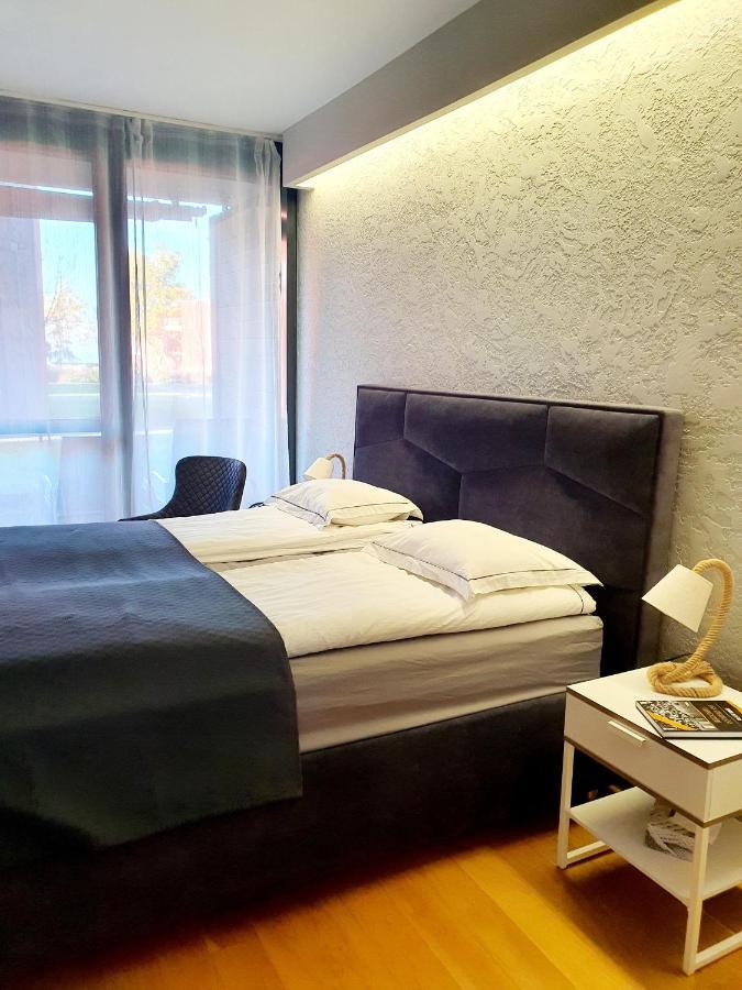 Bl Lakeside Apartman Balatonlelle Exterior foto