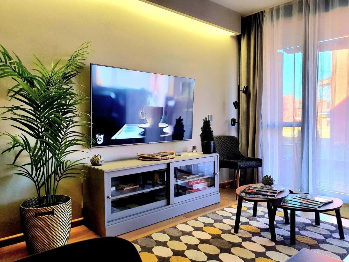 Bl Lakeside Apartman Balatonlelle Exterior foto