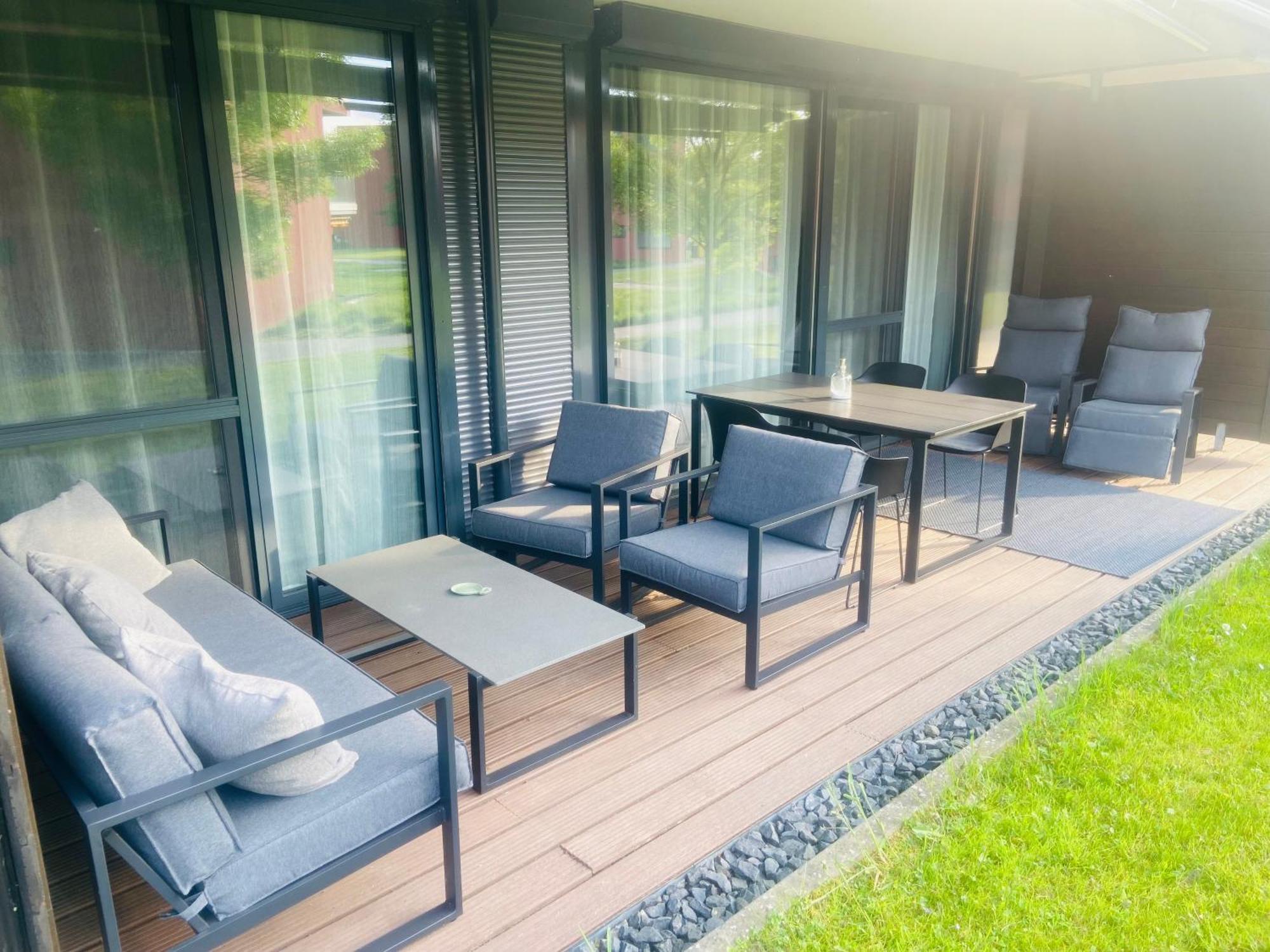 Bl Lakeside Apartman Balatonlelle Exterior foto